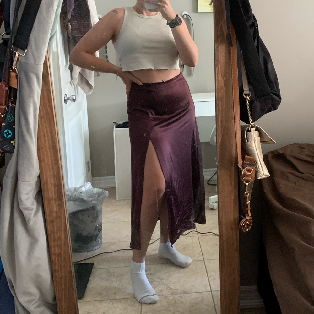 Dynamite midi silk skirt